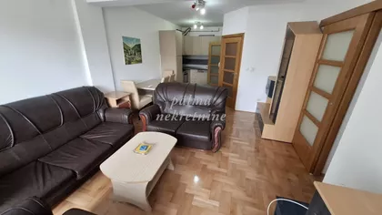 Vašarište | 4zida.rs