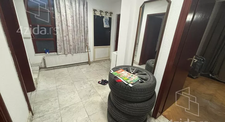 3-etažna kuća | 4zida