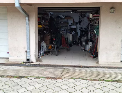 Janka Čmelika 20 | 4zida.rs