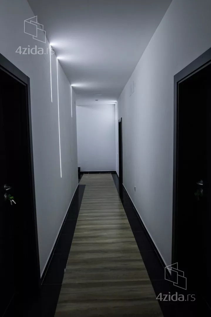 Kancelarija | 4zida