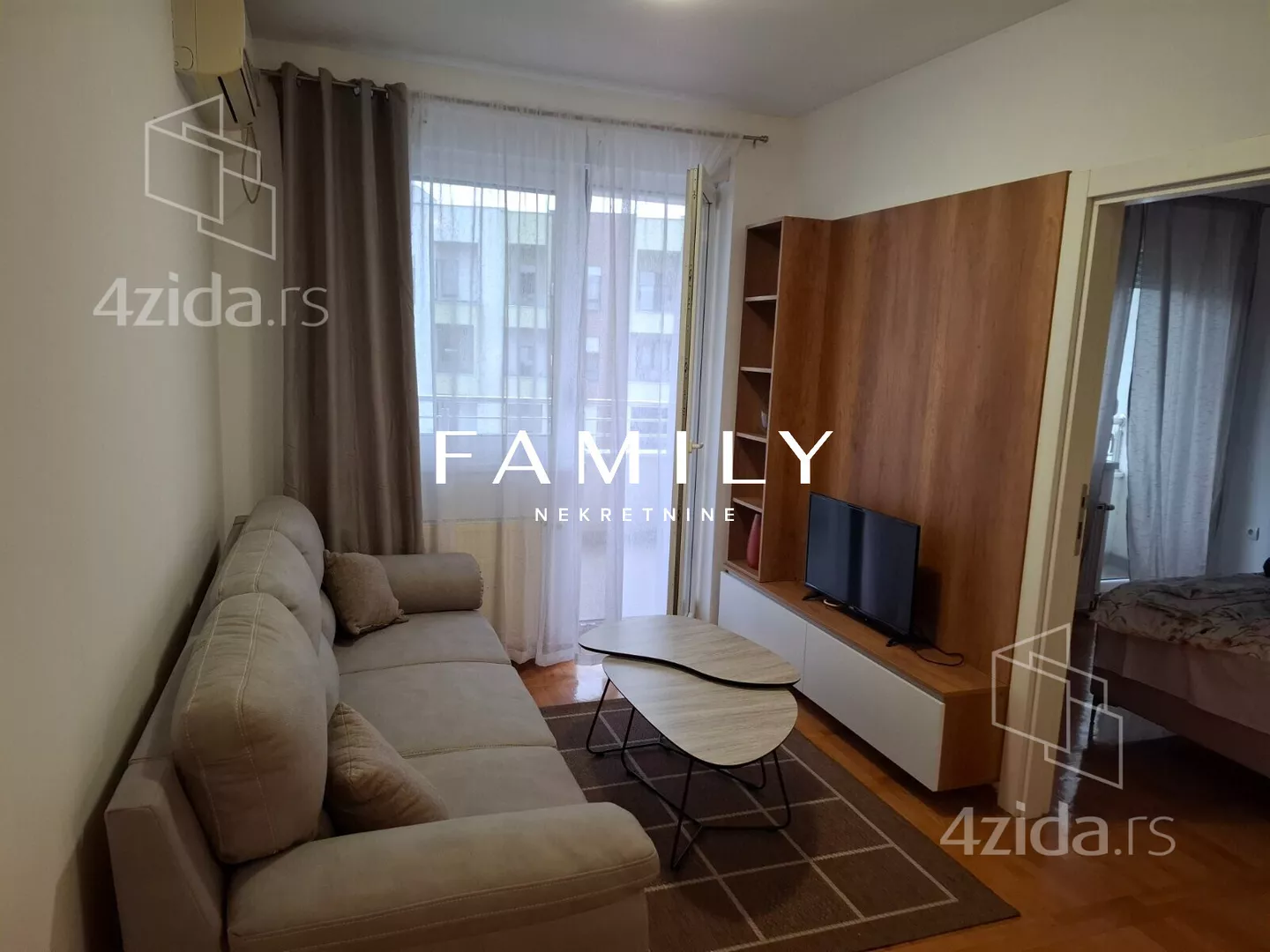 Jednoiposoban stan | 4zida