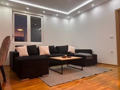 Dobanovački Put 18 | 4zida.rs