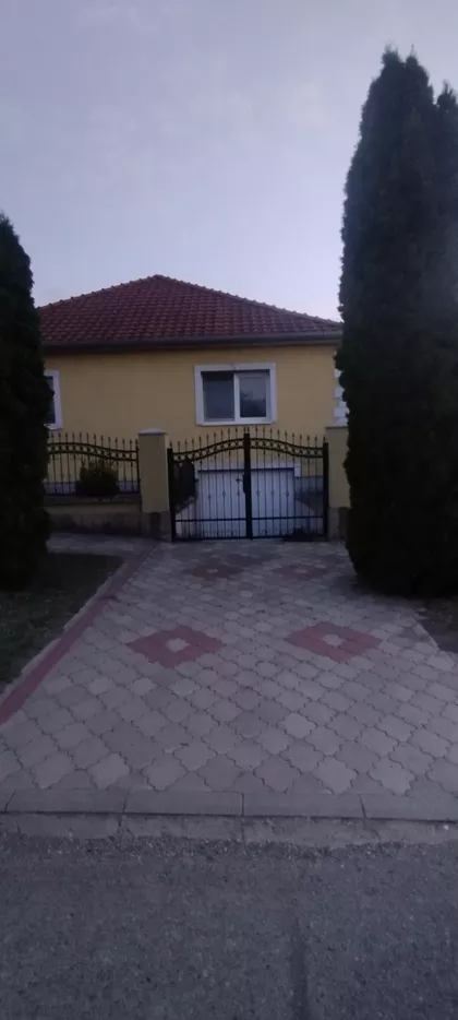 Petra Horvackog 32 | 4zida.rs
