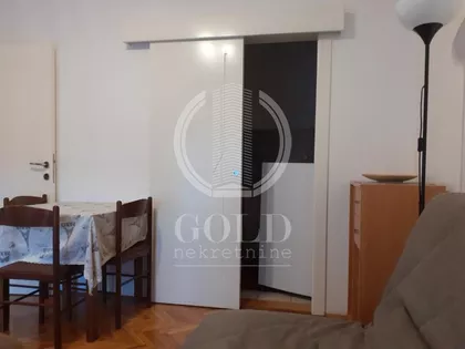 Braće Ribnikar | 4zida.rs