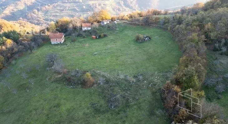 Plac | 4zida