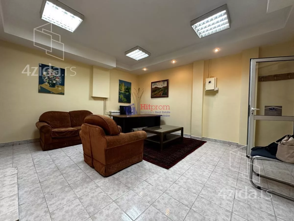 Poslovni prostor | 4zida