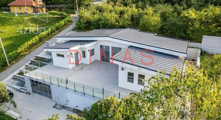 Kuća | 4zida