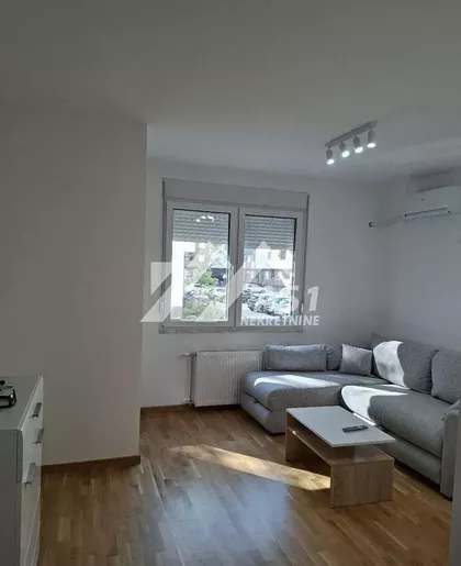 Gorana Jojića | 4zida.rs