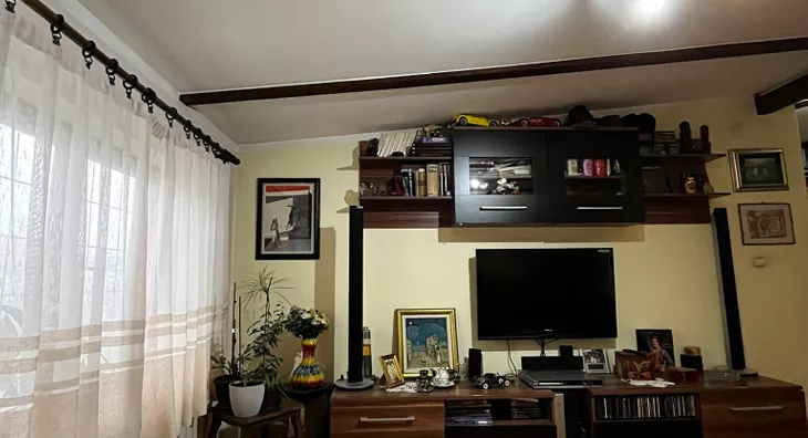 Šestosoban stan | 4zida