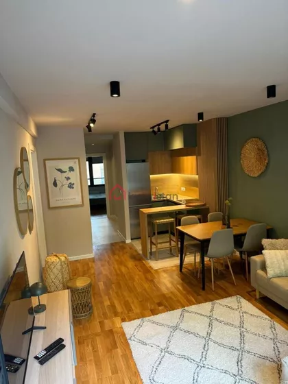 Crveni Krst Vračar | 4zida.rs