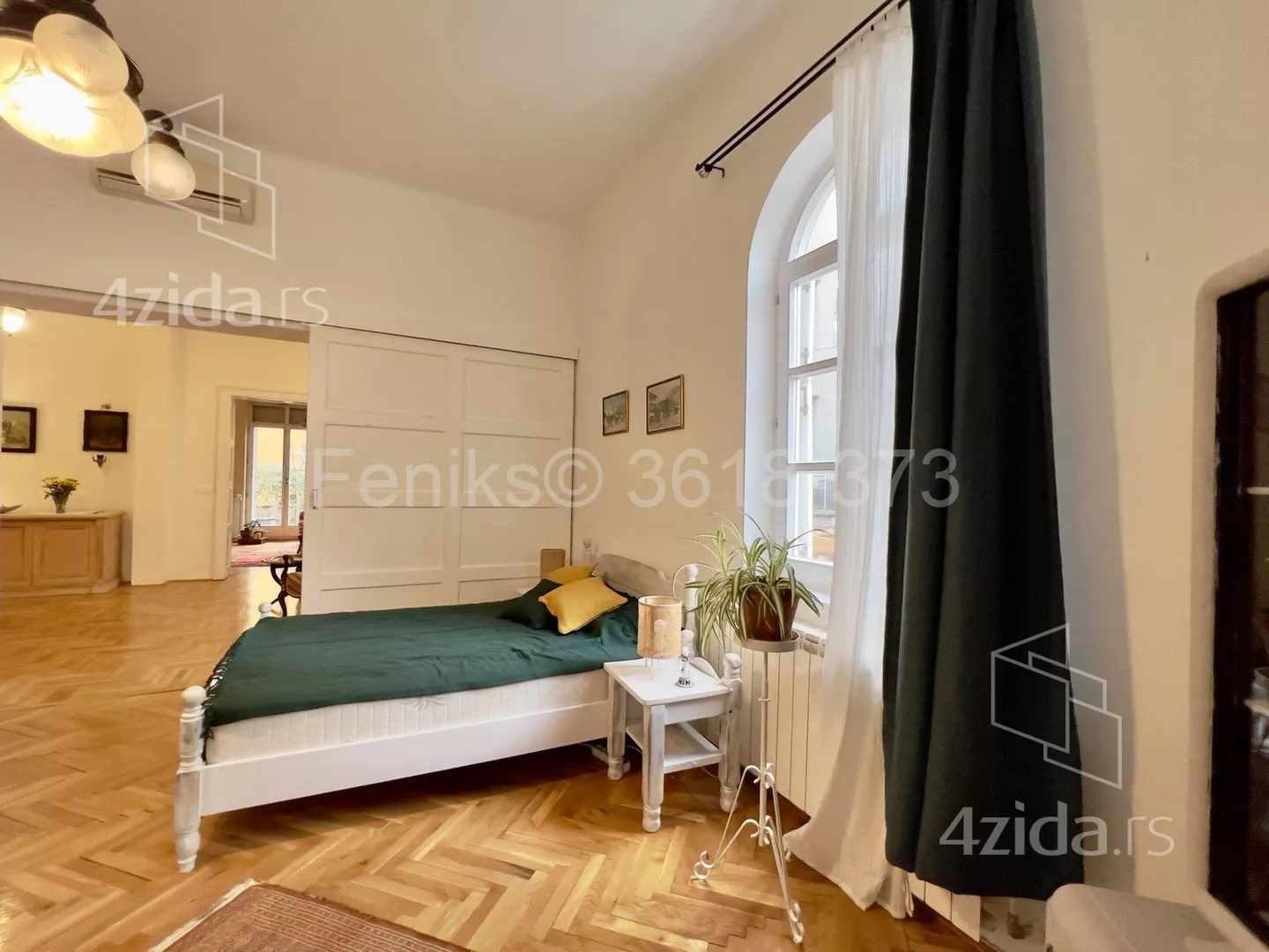 Četvoroiposoban stan | 4zida