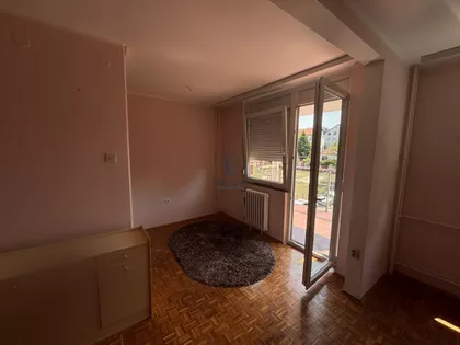 Zmajevačka | 4zida.rs