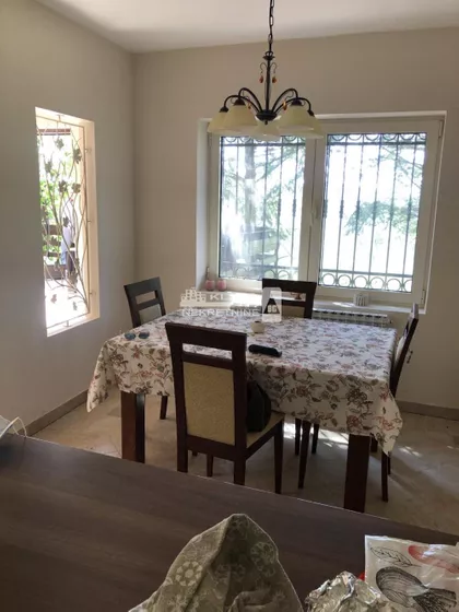 Kosmajska | 4zida.rs