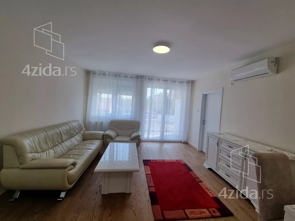 Two-room apartment for rent, Arsenija Čarnojevića, 250€, 48m² — photo
