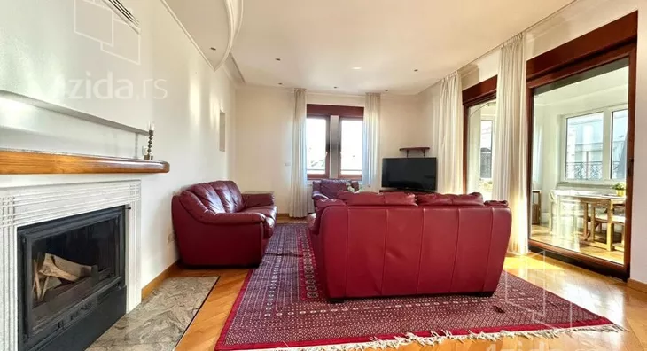 Četvoroiposoban stan | 4zida