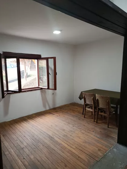 Petlovo Brdo 15 | 4zida.rs