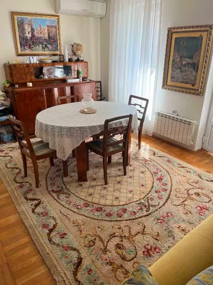 Autokomanda | 4zida.rs