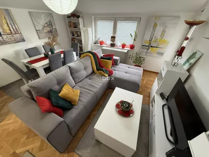 Trg Svetog Save | 4zida.rs