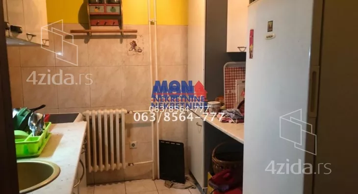 Četvoroiposoban stan | 4zida