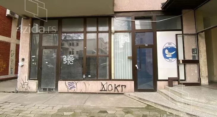 Poslovni prostor | 4zida