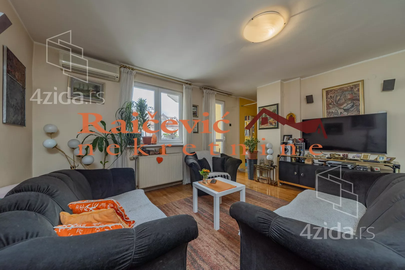 Četvorosoban stan | 4zida