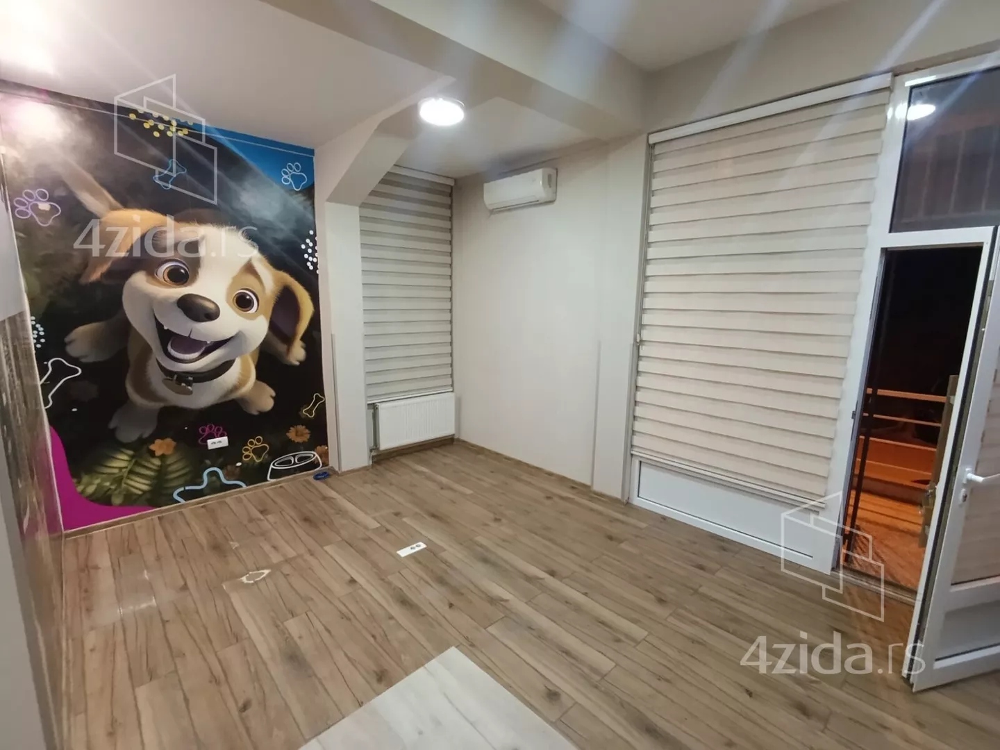 Poslovni prostor | 4zida