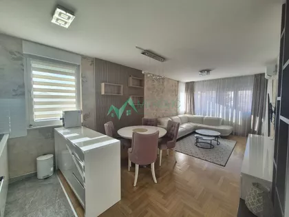 Bulevar Oslobođenja | 4zida.rs
