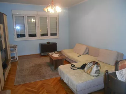 Marije Bursać | 4zida.rs