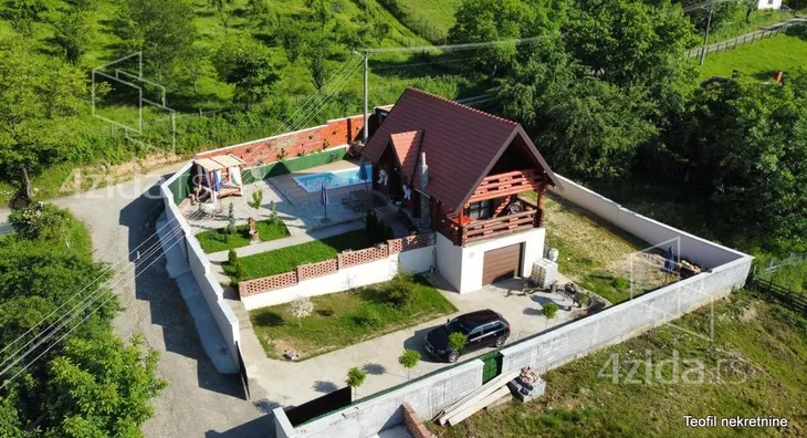 Kuća | 4zida