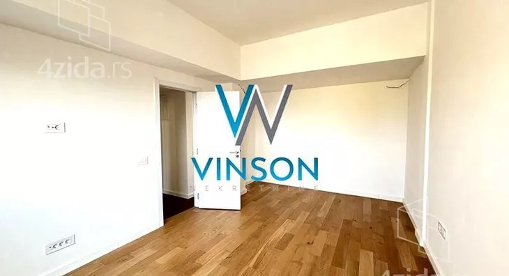 Četvoroiposoban stan | 4zida