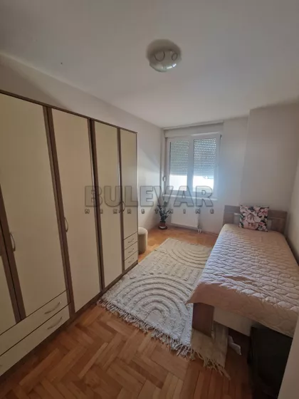 Romanijska | 4zida.rs