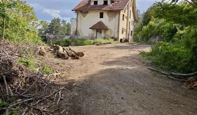 Ugostiteljski objekat | 4zida