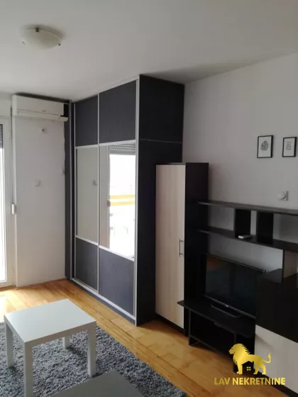 KISAČKA | 4zida.rs