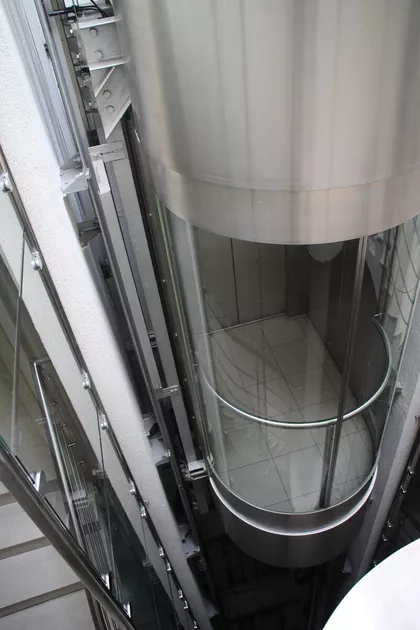 Francuska | 4zida.rs