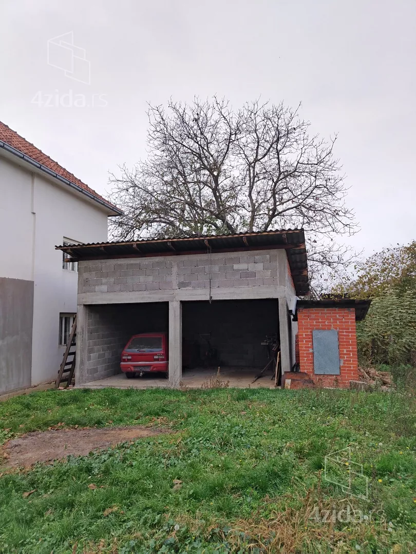 3-etažna kuća | 4zida