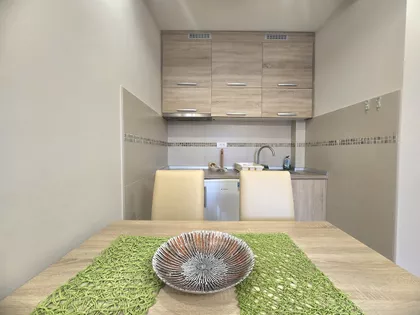 Miladina Pećinara | 4zida.rs