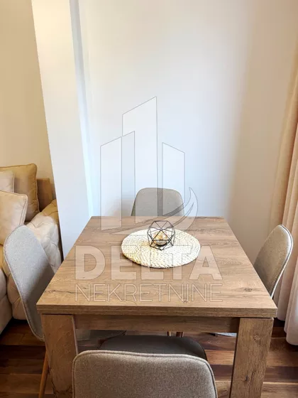 Bulevar Nemanjića 35 | 4zida.rs