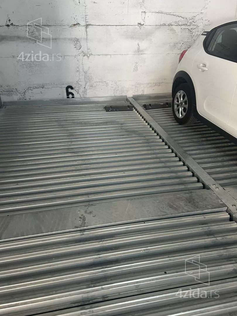 Garaža | 4zida
