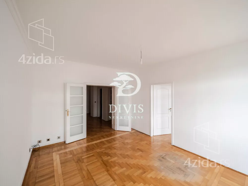 4-etažna kuća | 4zida