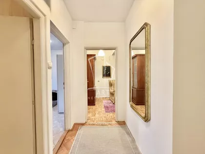 Vase Čarapića | 4zida.rs