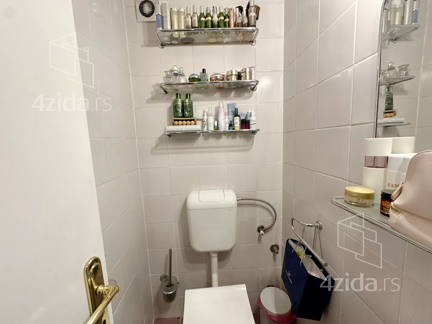 Četvoroiposoban stan | 4zida