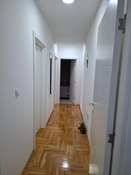 Lesnina | 4zida.rs