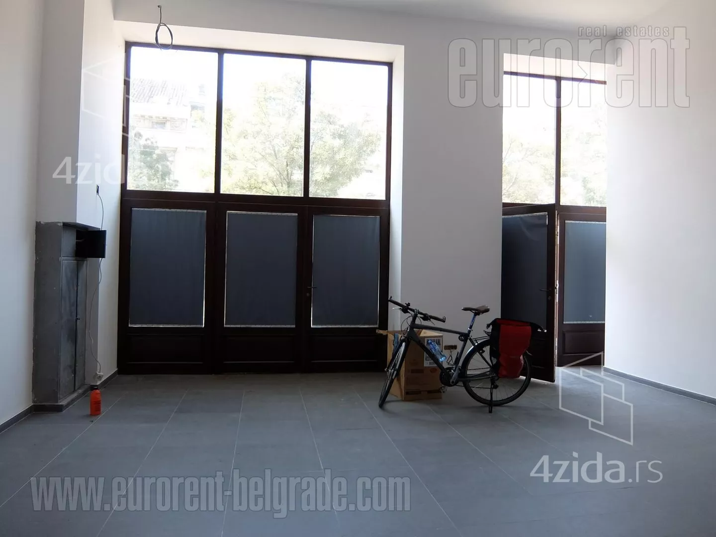 Poslovni prostor | 4zida