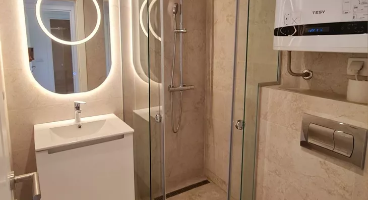 Šestosoban stan | 4zida