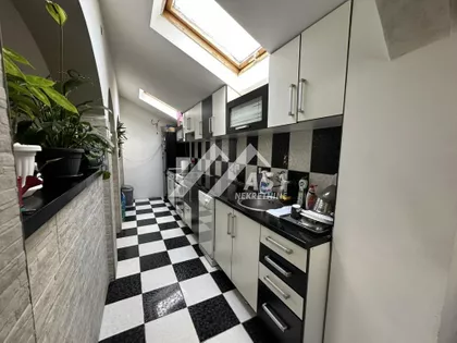 Milana Kerca | 4zida.rs