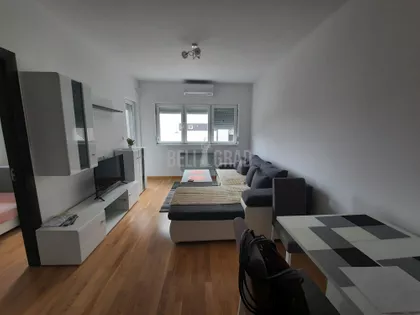 Radmile Savićević | 4zida.rs