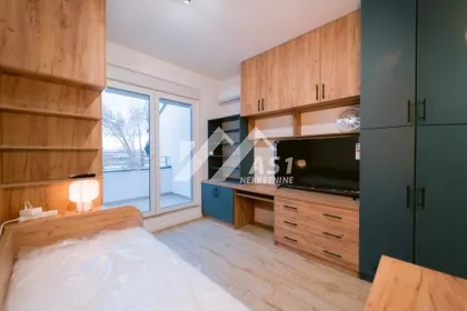 Rade Končara | 4zida.rs