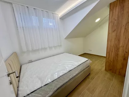 Pregrevica | 4zida.rs