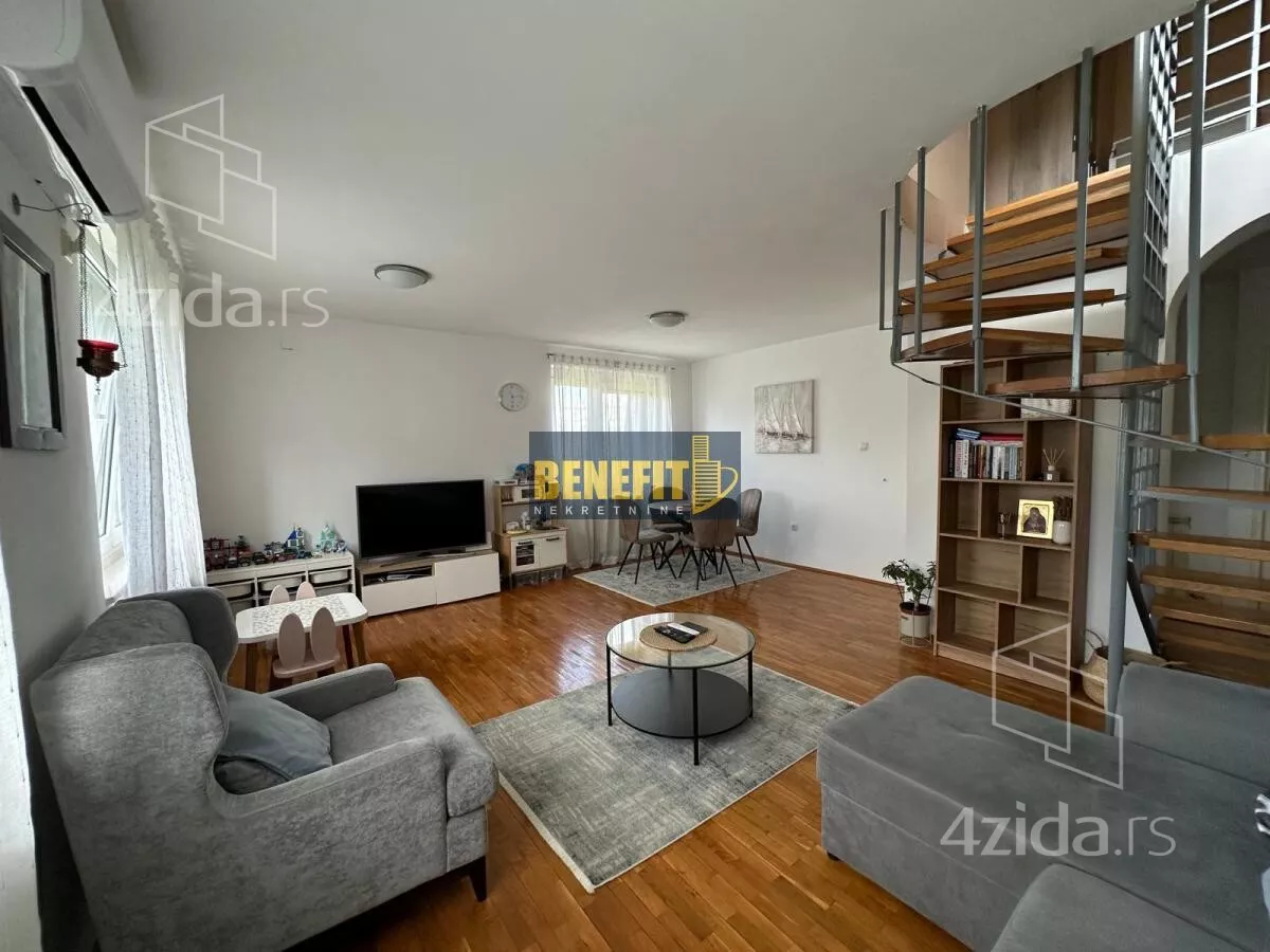 Petosoban stan | 4zida