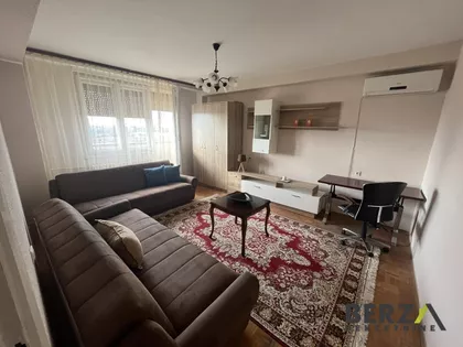 Železnička stanica | 4zida.rs